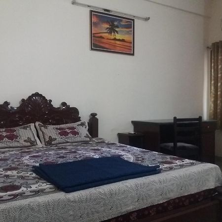 Classic Tourist Home Kochi Bagian luar foto